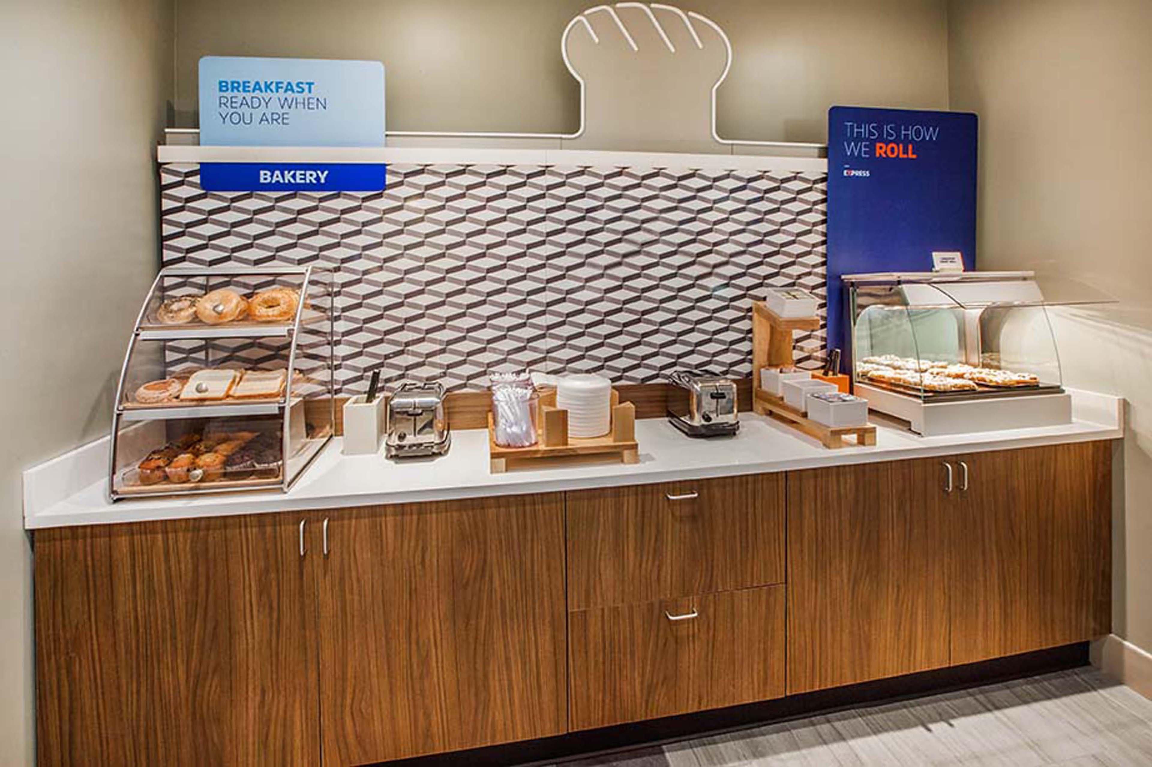 Holiday Inn Express & Suites Tracy By Ihg Kültér fotó