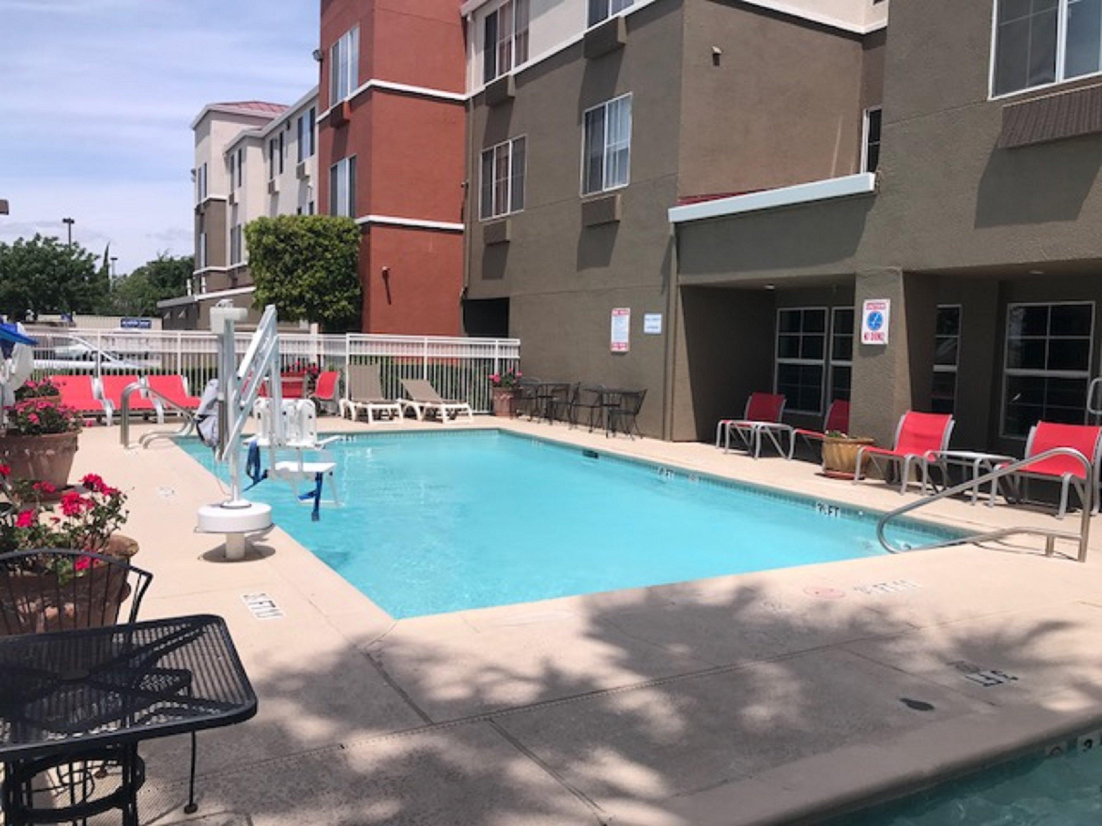 Holiday Inn Express & Suites Tracy By Ihg Kültér fotó