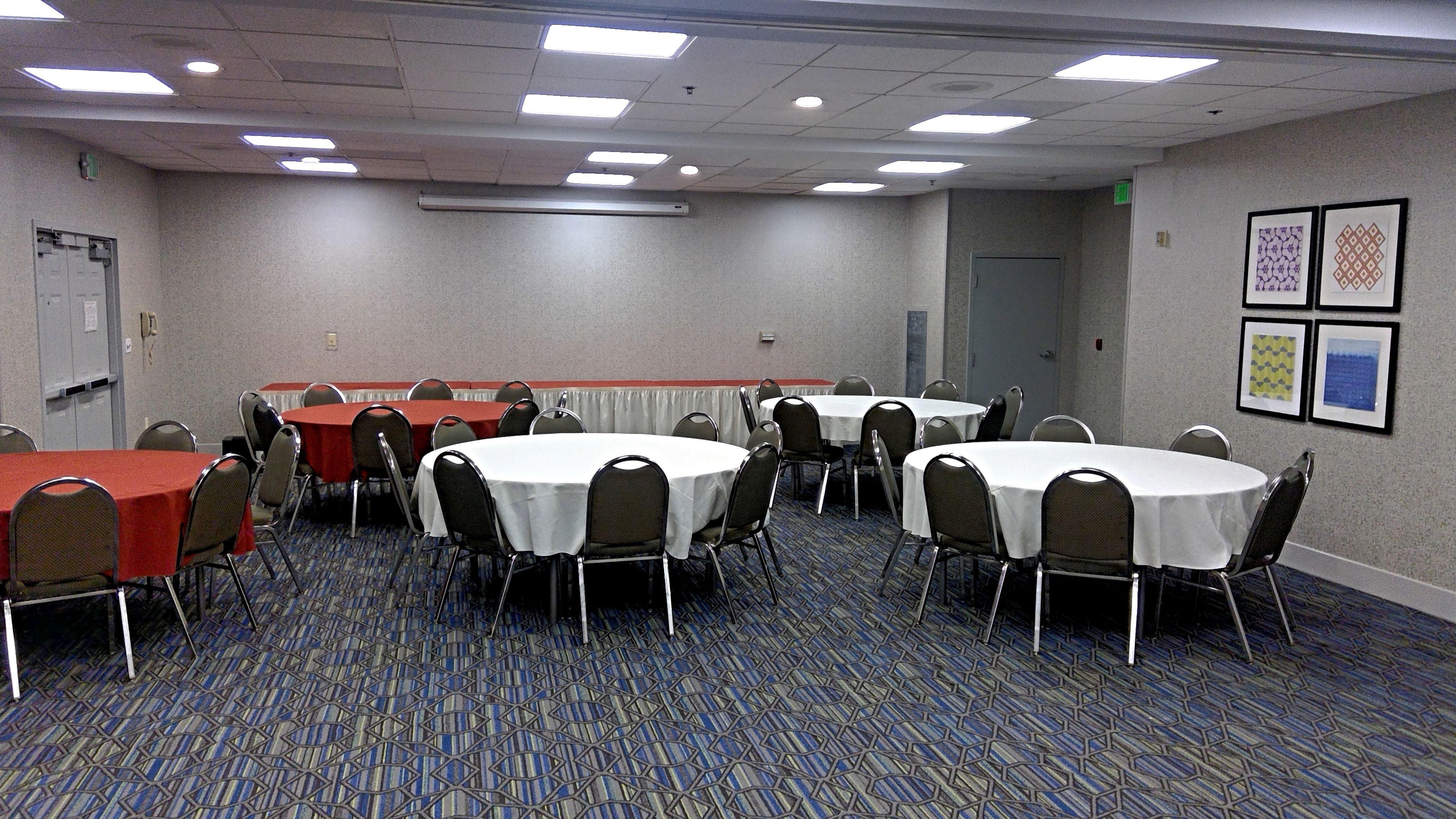 Holiday Inn Express & Suites Tracy By Ihg Kültér fotó