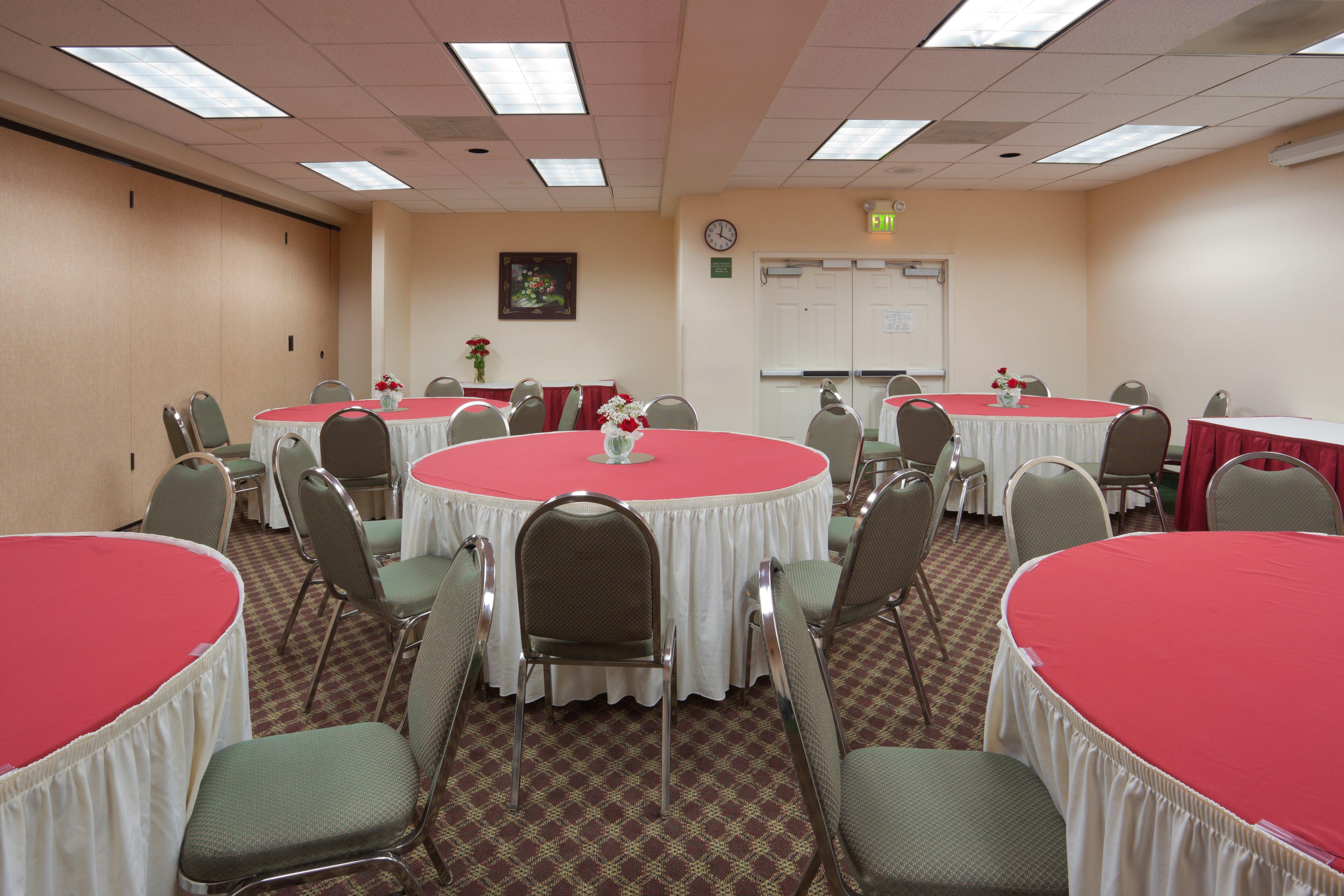 Holiday Inn Express & Suites Tracy By Ihg Kültér fotó